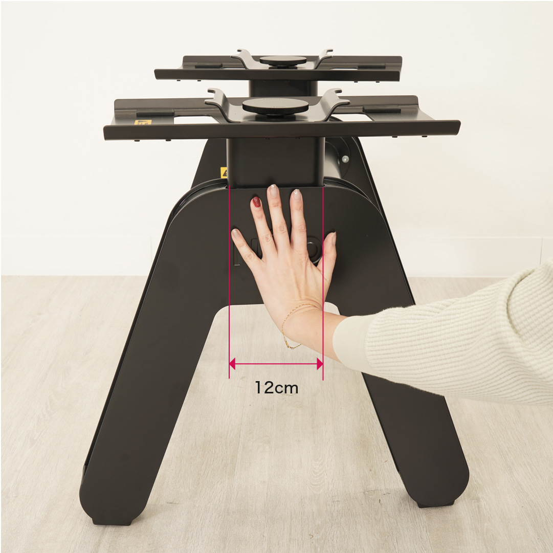 スタンドのフレームの太さ